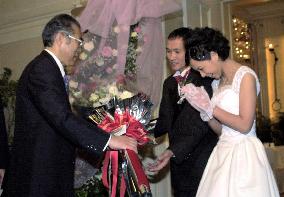 Obuchi thanks Thai couple for changing wedding venue